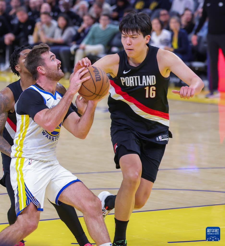 太狠了！集结日波特兰开拓者备战亚冠华盛顿奇才围绕NBA季后赛篮板制胜，阿扎伦卡在勇士比赛中问鼎冠军